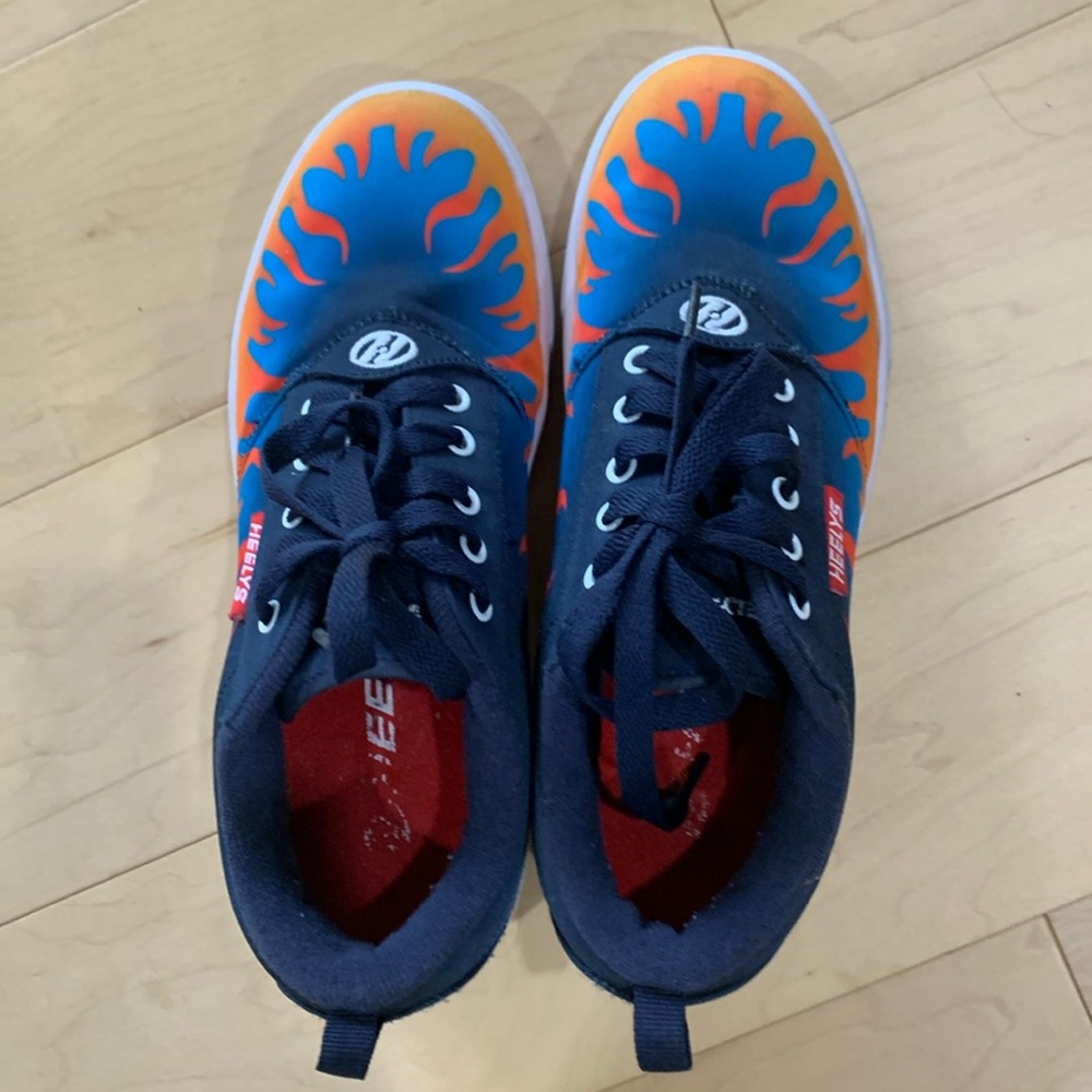 Heelys sneakers Blue with orange flame
